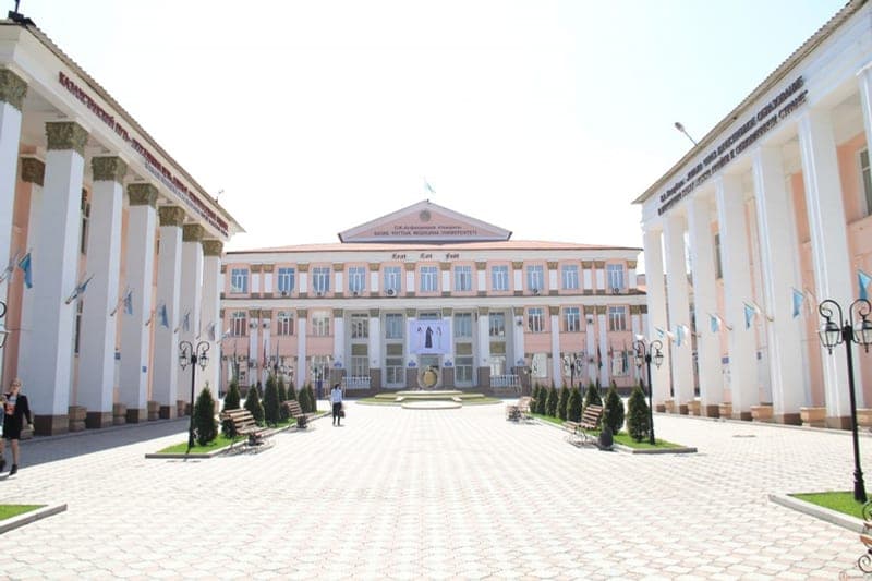 Asfendiyarov Kazakh National Medical University campus